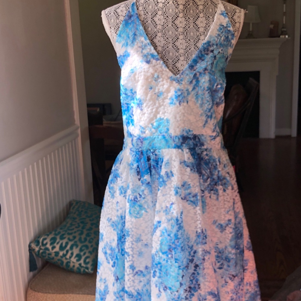 INA NWT Blue Floral Dress lined Strappy sz 2XL